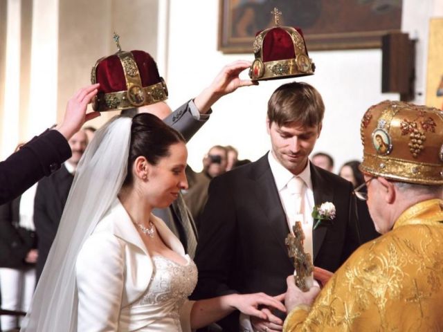 Russian wedding traditions