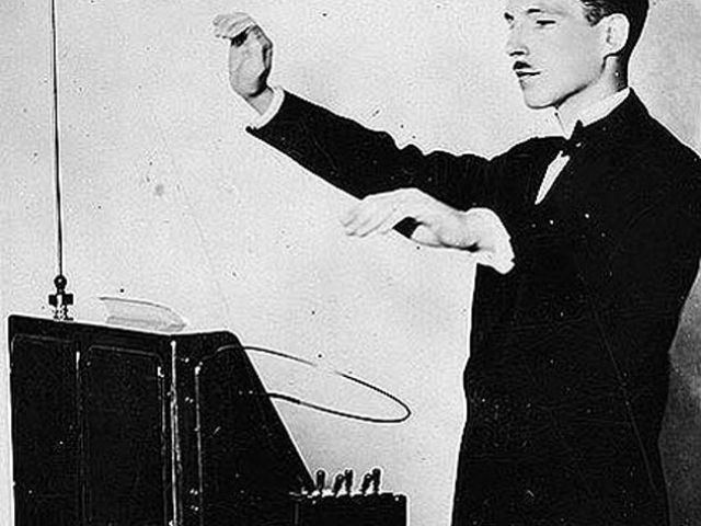Theremin: the Russian magical instrument